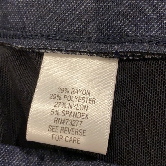 NWT Women’s Soft & Comfy Pull-On Ponte Pants - Picture 9 of 11